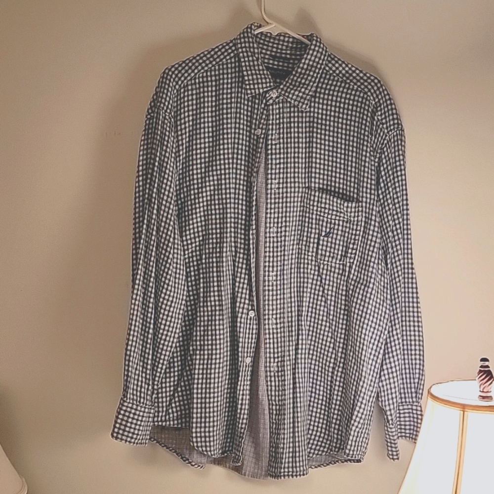 Nautica XL long sleeve blue-white lined